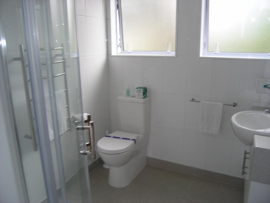 Bucket Tree Lodge Tawa Bagian luar foto